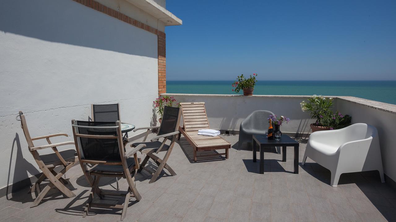Hotel Bianchi Nicola Porto Recanati Esterno foto
