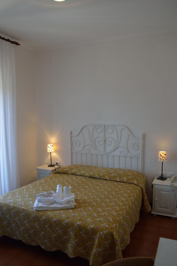 Hotel Bianchi Nicola Porto Recanati Esterno foto