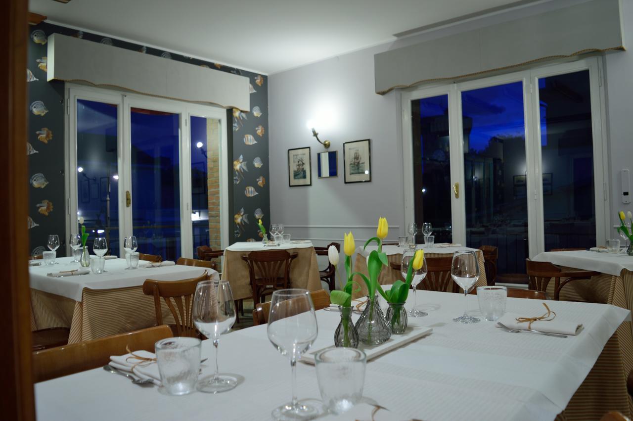 Hotel Bianchi Nicola Porto Recanati Esterno foto